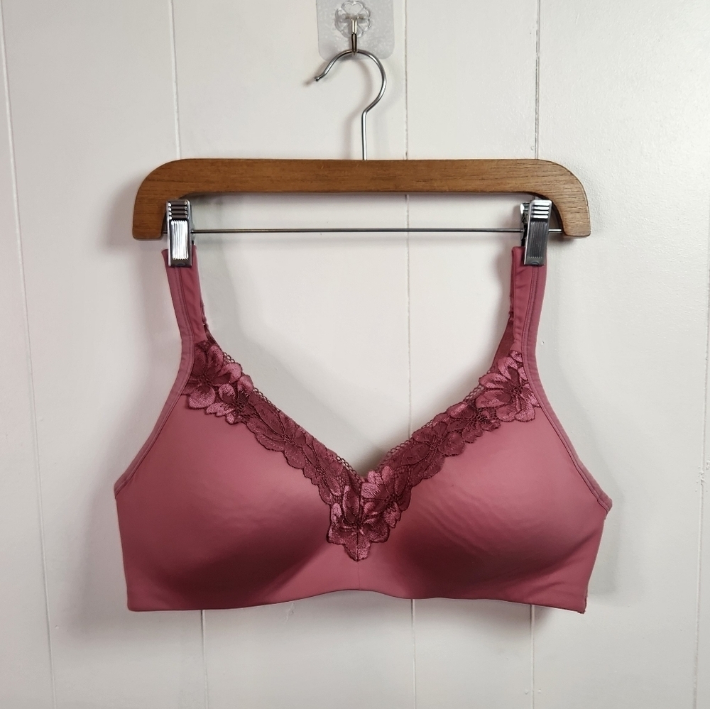 Penningtons TiVoglio Pink Lace Wireless Wire Free Bra 40B Lightly Lined Comfort
